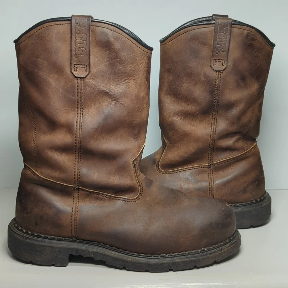 Red Wings Pecos western style pull on work boot men's size 12H (Wide)